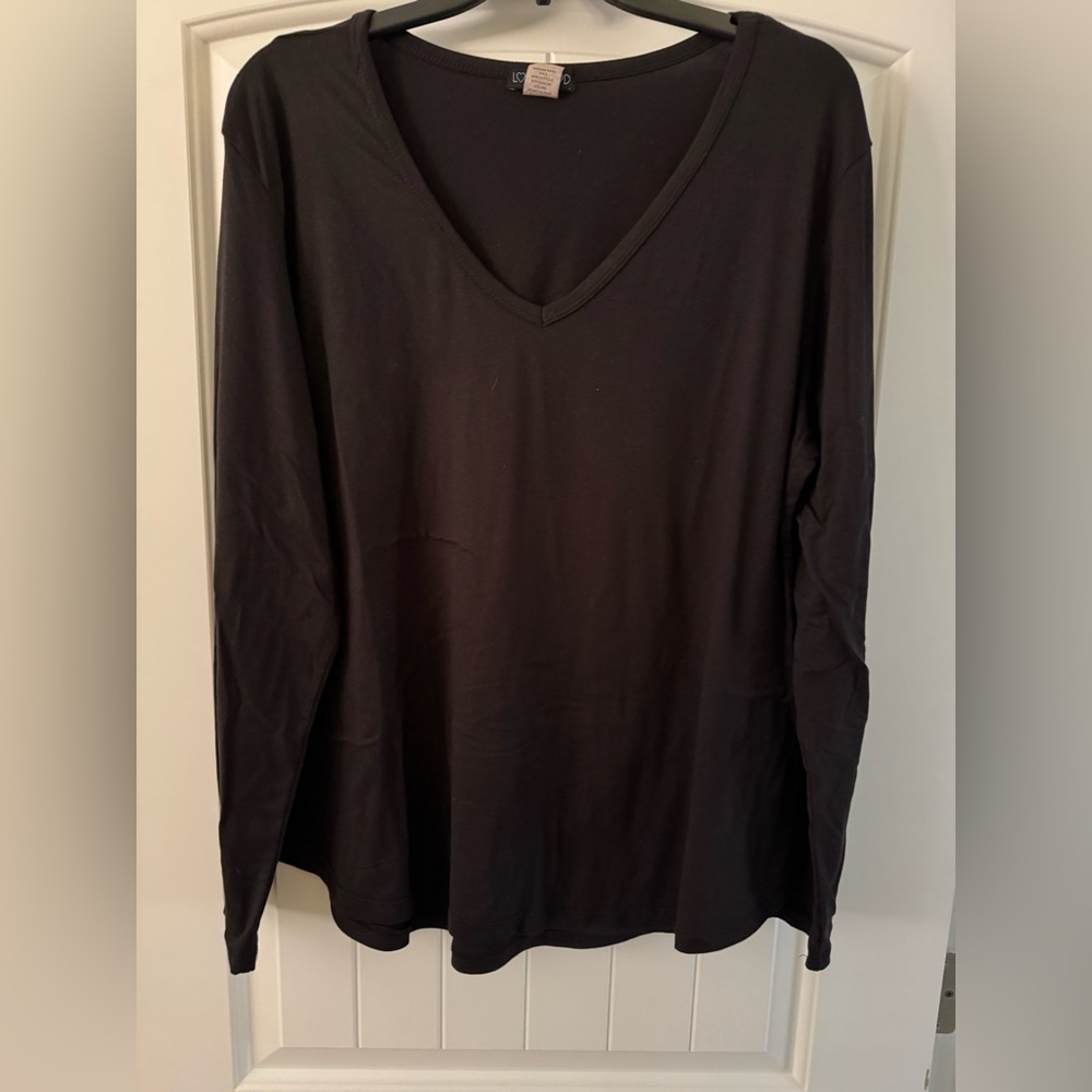 Black V-Neck Long Sleeve Women's Top